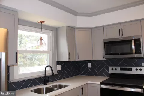 812 Kinzel Dr, Winchester, VA 22601 photo 4