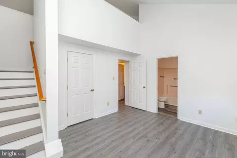 Entry Way - 2642 Daniel Ter, Winchester, VA 22601 photo 4 of 8