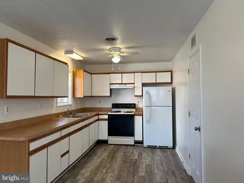 604 Watson Ave, Winchester, VA 22601 photo 4