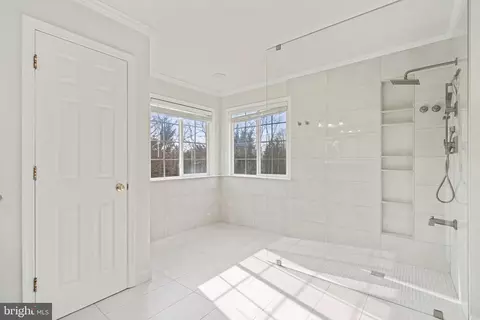 Other - 942 Wayne Dr, Winchester, VA 22601 photo 3 of 8
