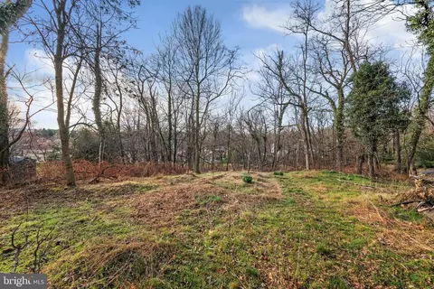 150 Hawthorne Dr, Winchester, VA 22601