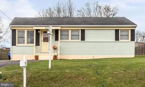 3113 Papermill Rd, Winchester, VA 22601