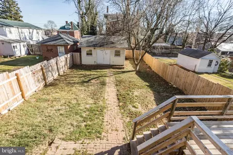 Exterior - 444 N Braddock St, Winchester, VA 22601 photo 7 of 10