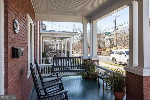 Exterior - 444 N Braddock St, Winchester, VA 22601 photo 2 of 10