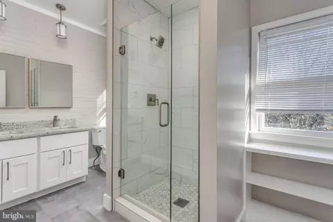 Bath - 444 N Braddock St, Winchester, VA 22601 photo 2 of 3