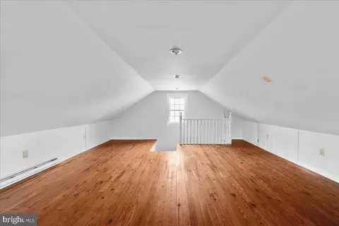 Entry Way - 308 Miller St, Winchester, VA 22601 photo 4 of 4