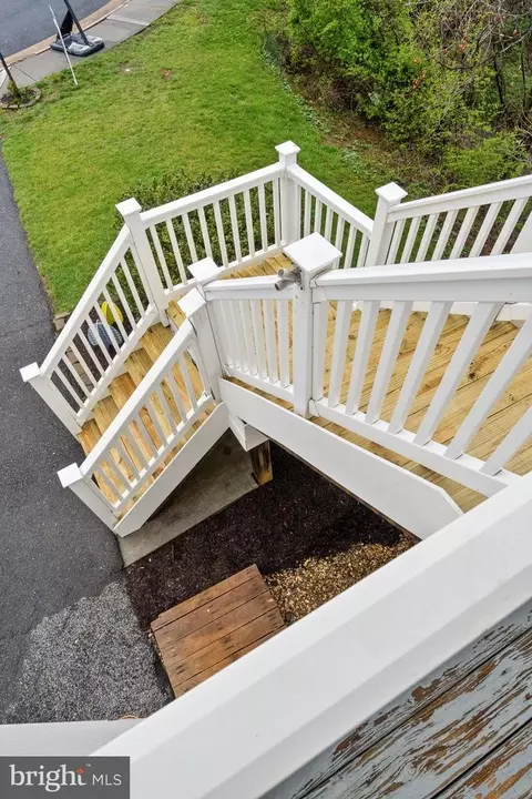Exterior - 2316 Tower Ave, Winchester, VA 22601 photo 6 of 20