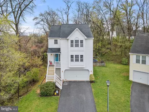 Exterior - 2316 Tower Ave, Winchester, VA 22601 photo 5 of 20