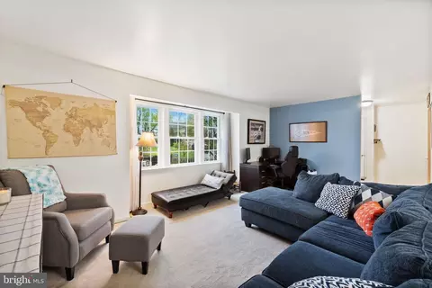 Living - 2316 Tower Ave, Winchester, VA 22601 photo 1 of 3
