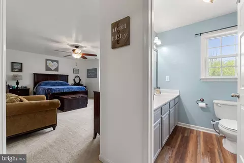 Bedroom - 2316 Tower Ave, Winchester, VA 22601 photo 10 of 17