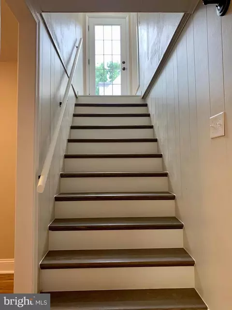 Entry Way - 301 Bellview Ave, Winchester, VA 22601 photo 2 of 2
