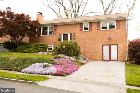 516 Barr Ave, Winchester, VA 22601