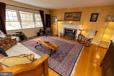 Bedroom - 516 Barr Ave, Winchester, VA 22601 photo 1 of 8
