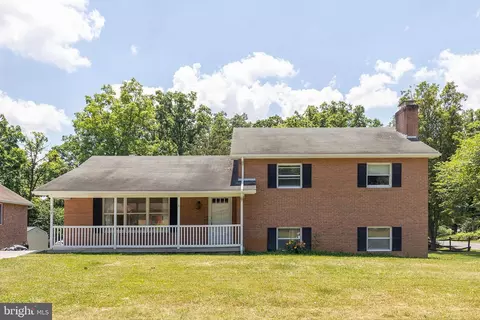 102 Russelcroft Rd, Winchester, VA 22601