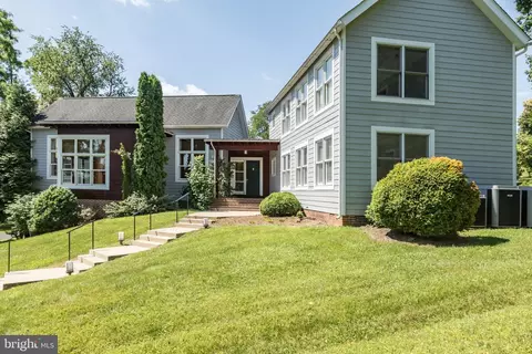 Exterior - 1321 Vanceright Cir, Winchester, VA 22601 photo 4 of 17