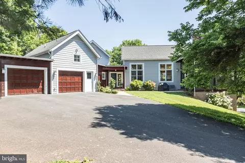 Exterior - 1321 Vanceright Cir, Winchester, VA 22601 photo 12 of 17