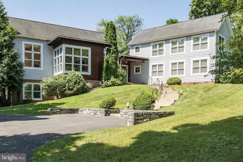 Exterior - 1321 Vanceright Cir, Winchester, VA 22601 photo 3 of 17