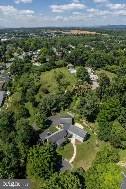 View/Area - 1321 Vanceright Cir, Winchester, VA 22601 photo 4 of 4