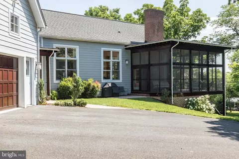 Exterior - 1321 Vanceright Cir, Winchester, VA 22601 photo 13 of 17