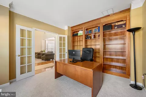 Other - 914 Wayne Dr, Winchester, VA 22601 photo 2 of 9