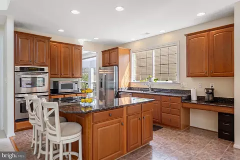 Kitchen - 914 Wayne Dr, Winchester, VA 22601 photo 1 of 3