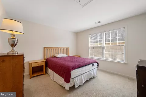 Bedroom - 914 Wayne Dr, Winchester, VA 22601 photo 5 of 5