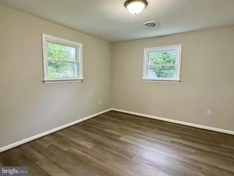 Bedroom - 1512 S Braddock St, Winchester, VA 22601 photo 5 of 6