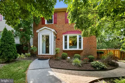 833 Appleseed Ct, Winchester, VA 22601