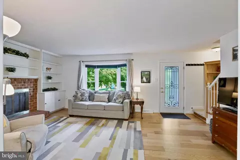 833 Appleseed Ct, Winchester, VA 22601 photo 4