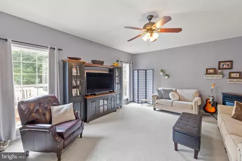 Other - 918 Wayne Dr, Winchester, VA 22601 photo 6 of 20