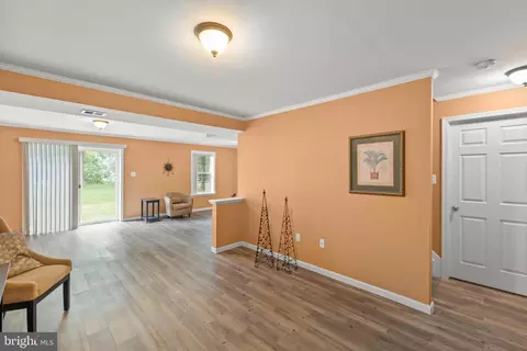 Entry Way - 918 Wayne Dr, Winchester, VA 22601 photo 4 of 5
