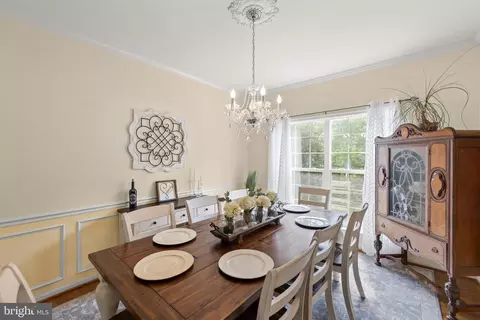 Dining - 918 Wayne Dr, Winchester, VA 22601 photo 2 of 3