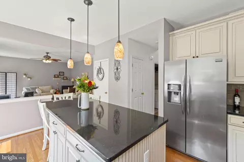 Kitchen - 918 Wayne Dr, Winchester, VA 22601 photo 2 of 4
