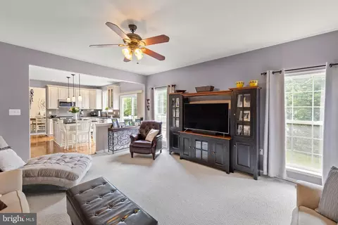 Other - 918 Wayne Dr, Winchester, VA 22601 photo 7 of 20