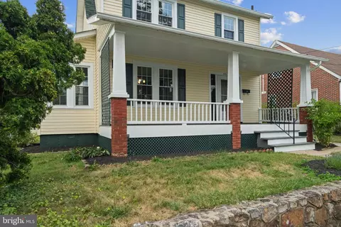 205 Shawnee Ave, Winchester, VA 22601 photo 2