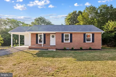 2922 S Pleasant Valley Rd, Winchester, VA 22601