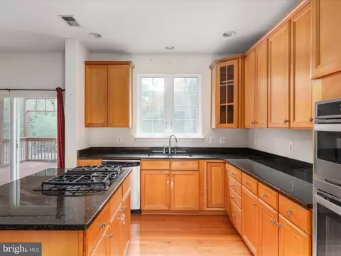 2853 Packer St, Winchester, VA 22601 photo 8