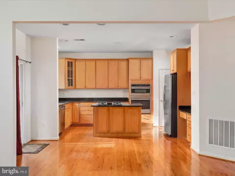 2853 Packer St, Winchester, VA 22601 photo 4