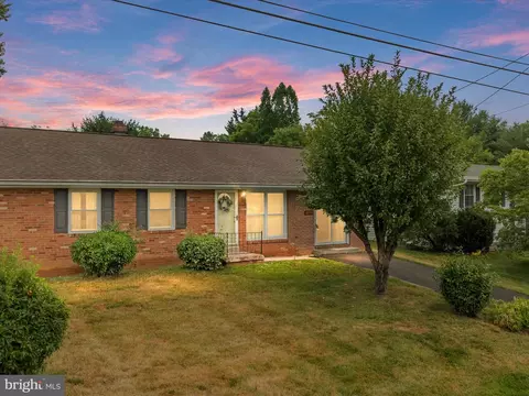 1306 Whittier Ave, Winchester, VA 22601