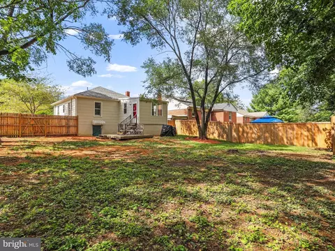 136 Allison Ave, Winchester, VA 22601 photo 4