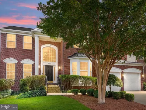 926 Wayne Dr, Winchester, VA 22601