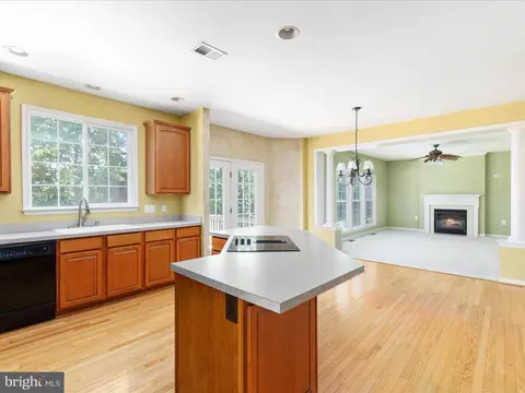 926 Wayne Dr, Winchester, VA 22601 photo 12