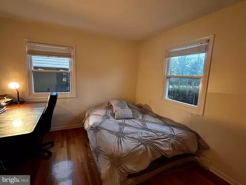 Bedroom - 121 Summit Ave, Winchester, VA 22601 photo 1 of 5