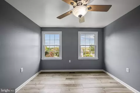 Bedroom - 2535 Middle Rd, Winchester, VA 22601 photo 2 of 2