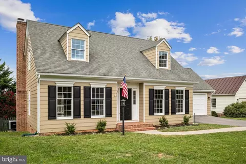 Exterior - 2535 Middle Rd, Winchester, VA 22601 photo 9 of 11