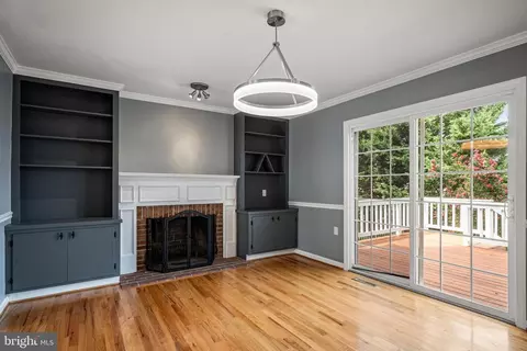 Living - 2535 Middle Rd, Winchester, VA 22601 photo 5 of 5