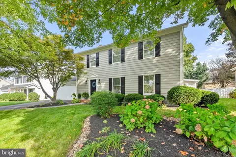 2518 Windwood Dr, Winchester, VA 22601