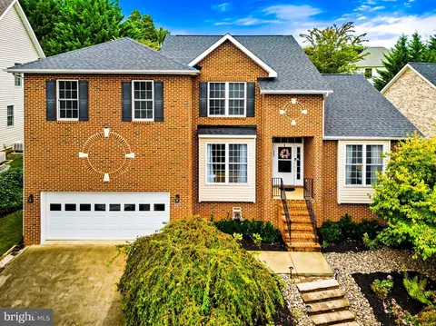 605 Sterling Dr, Winchester, VA 22601