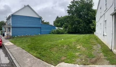 116-118 W Leicester St, Winchester, VA 22601