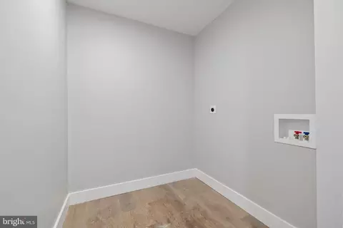 Entry Way - 127 E Germain St, Winchester, VA 22601 photo 5 of 5